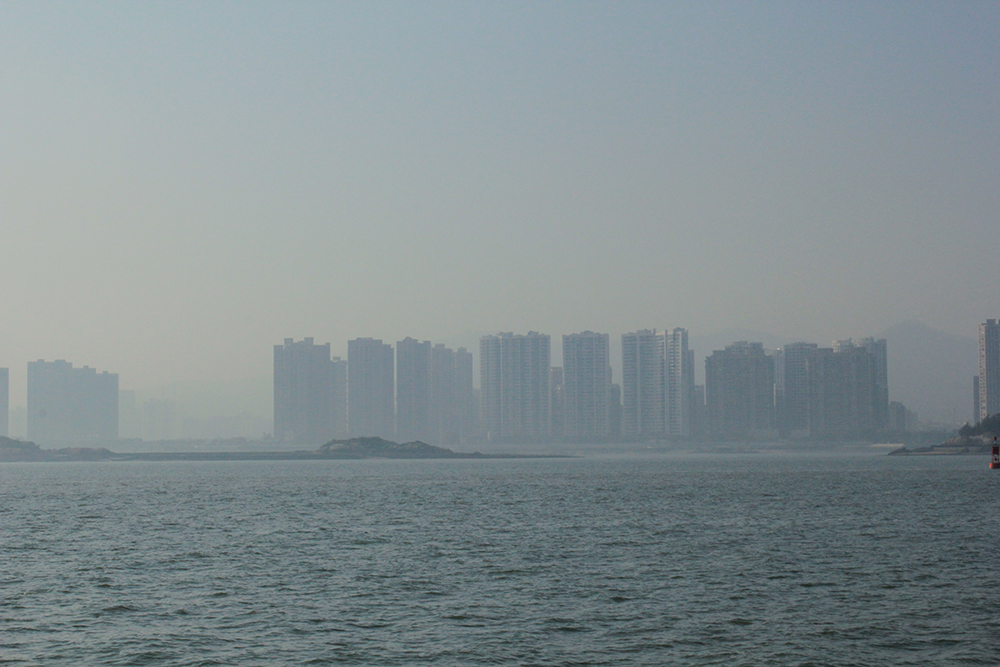 城在海上，海在城中